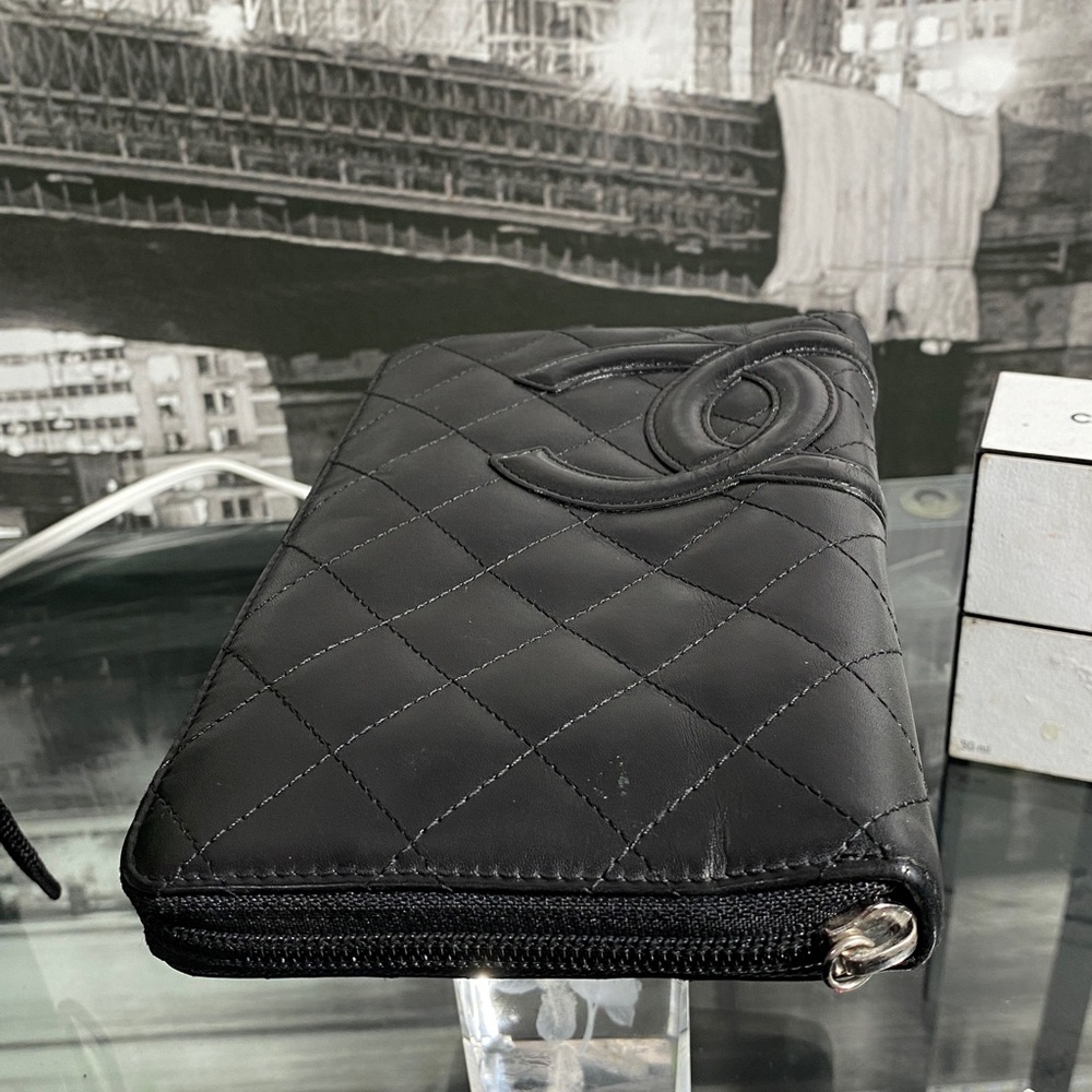 Authentic CHANEL Lambskin Cambon Line Zippy Clutch Wallet - Picture 12 of 17